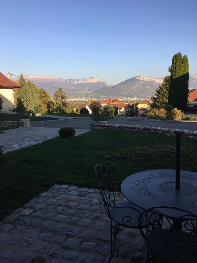 Le Paon Bleu Annecy Poisy Bed & Breakfast Ngoại thất bức ảnh