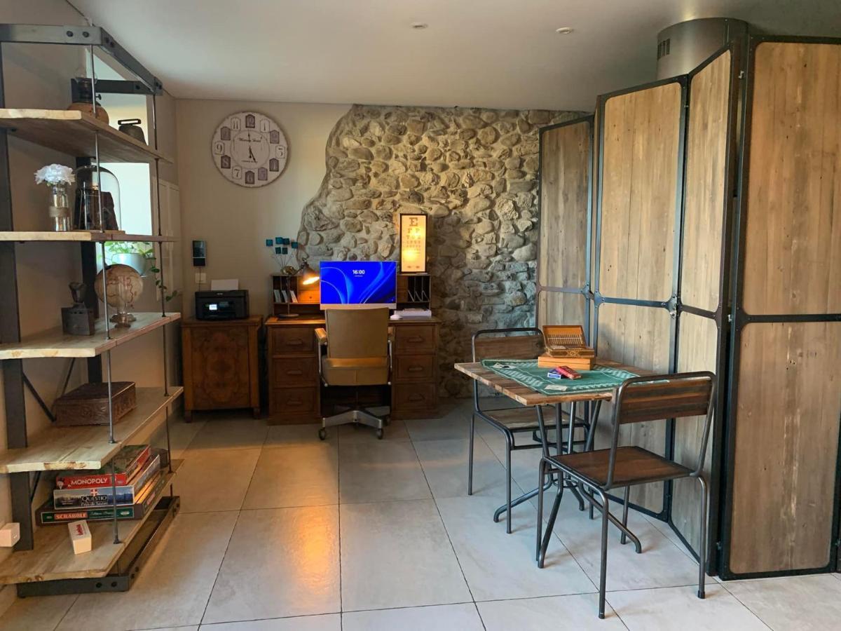 Le Paon Bleu Annecy Poisy Bed & Breakfast Ngoại thất bức ảnh